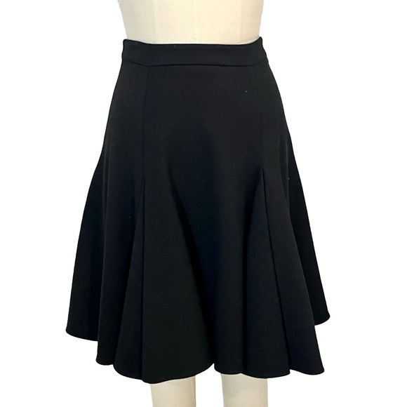 Red Valentino Black Wool Blend Mini Skirt With Soft Pleating - Estimate Size 8 M - Picture 1 of 6